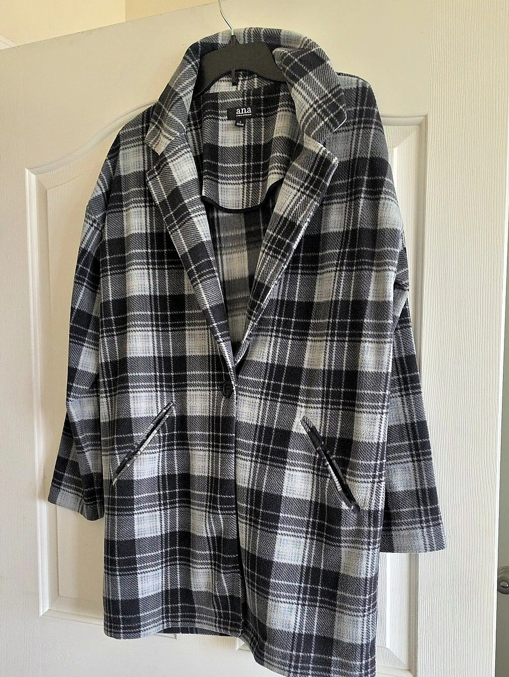 ANA Women's Plaid Coat in Gray & Black Like New
